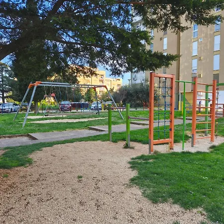 Zora Apartament